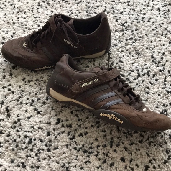 Perth Blackborough Sotavento Pintura adidas Shoes | Adidas Brown Leather Shoes With Laces And Velcro | Poshmark Perth Blackborough Sotavento Pintura adidas Shoes | Adidas Brown Leather Shoes With Laces And Velcro | Poshmark